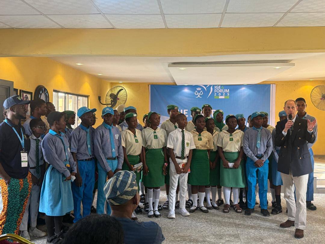 Duke of Edinburgh Visits Lagos School