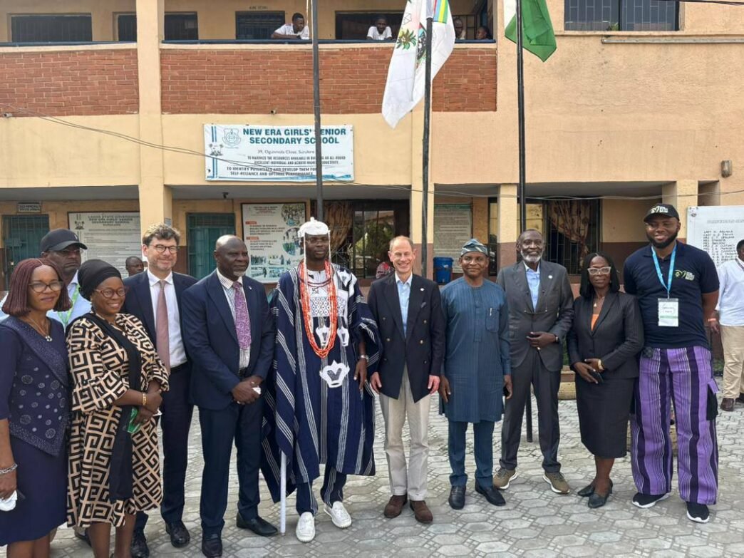 Duke of Edinburgh Visits Lagos School
