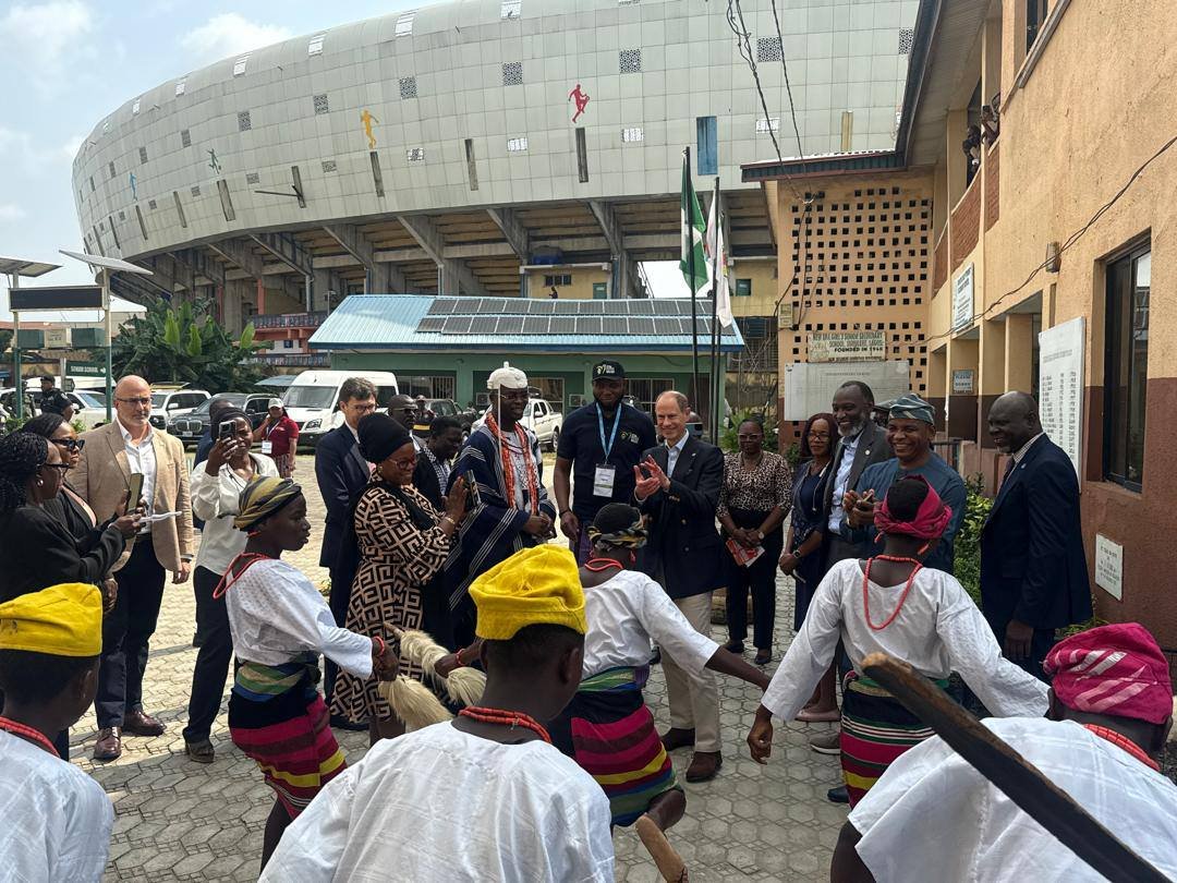 Duke of Edinburgh Visits Lagos School