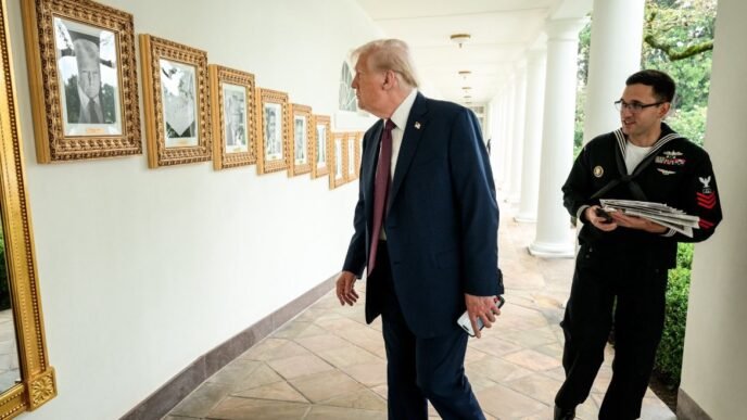 Trump Adds Critical Plaques Targeting Biden, Obama in White House Walk of Fame