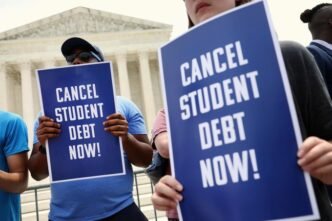 Trump Administration Reaches Agreement to End Pause on Student Loan Payments