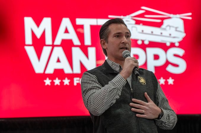 Trump-Backed GOP Keeps Seat in Tennessee