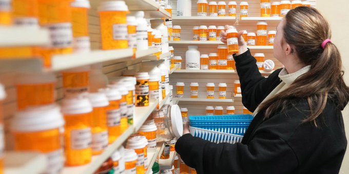 Trump Pushes TrumpRx as Economists Warn of Hidden Long-Term Costs