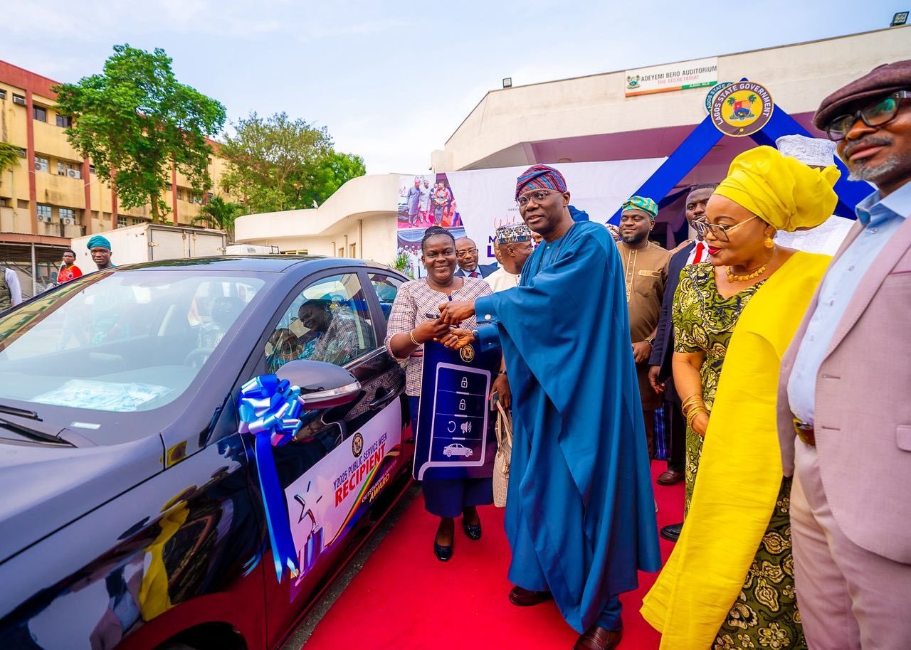 Sanwo-Olu Honours 2025 Outstanding Lagos Public Servants