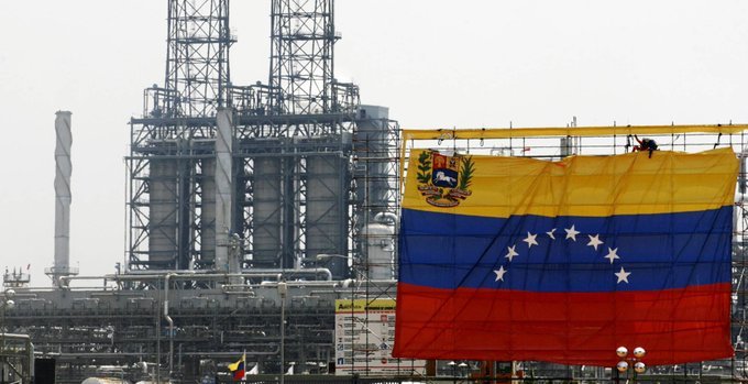 Major Oil Firms Set Talks With Trump Admin on Venezuela