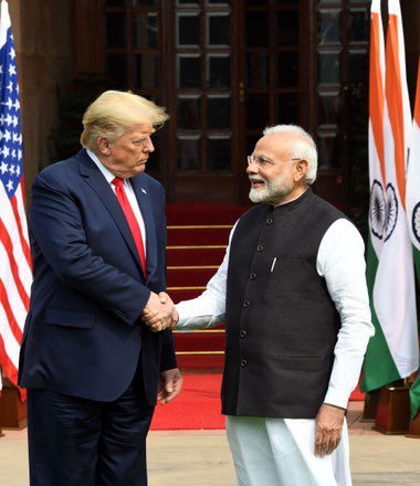 Trump Pledges Tariff Cut on India After Russian Oil Deal