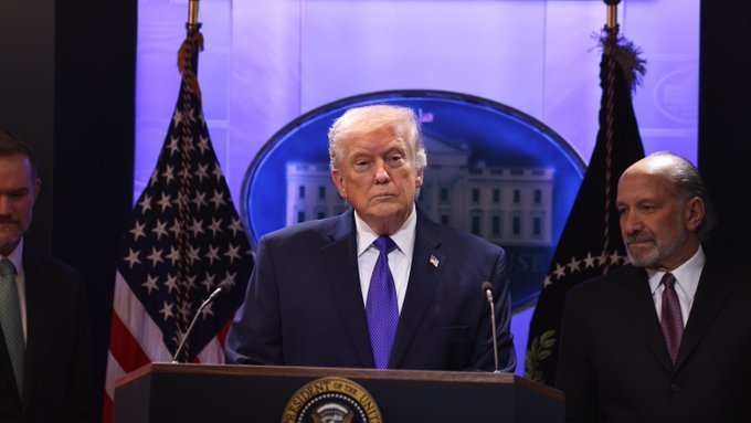 Supreme Court Justices Clash Over Trump Tariffs, Biden Treated Differently