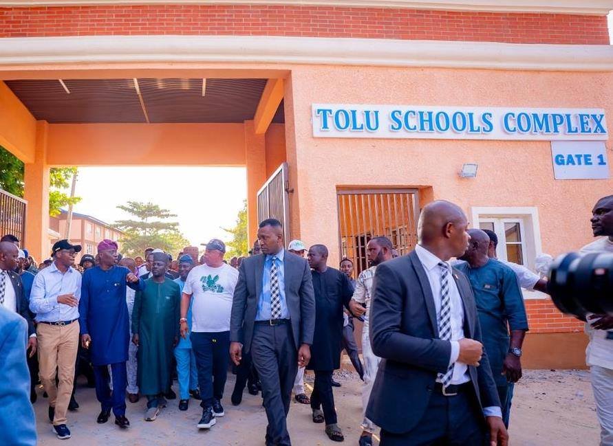  Tolu Schools