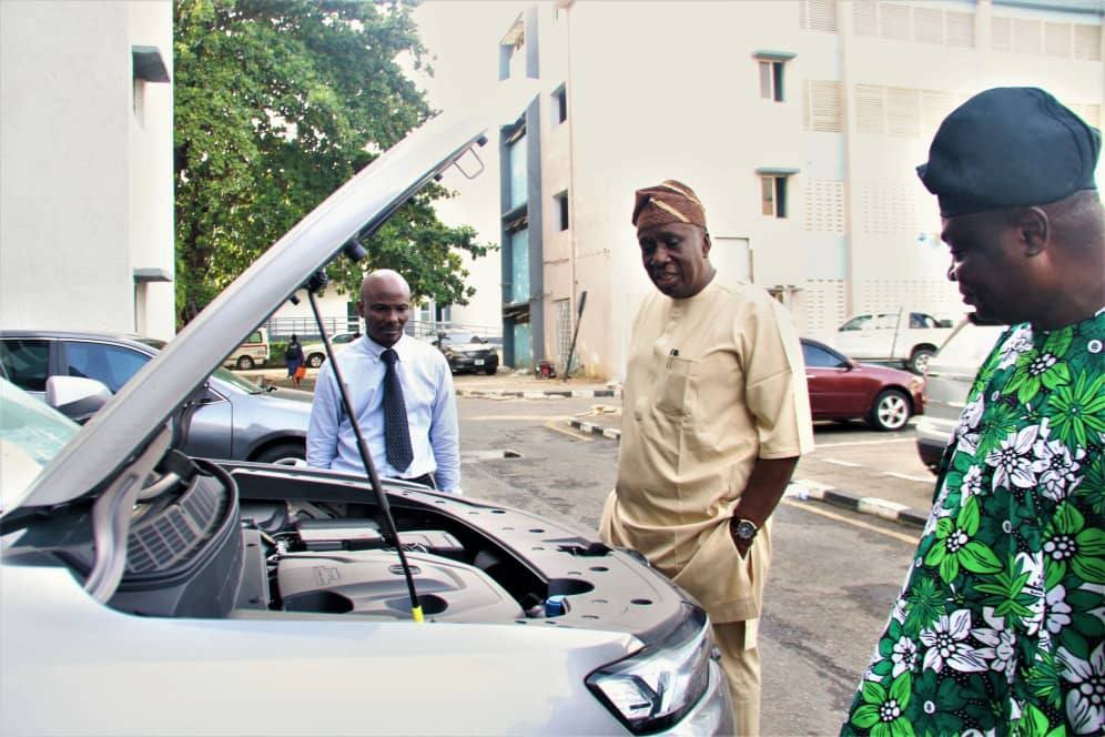 Supporting Directors 