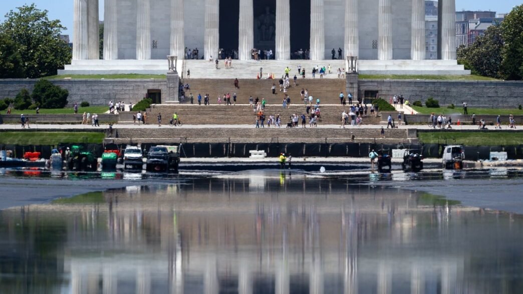 Lincoln Memorial